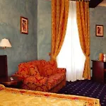 فندق Dimora San Secondo 4*