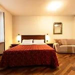 Dimora San Secondo 4*