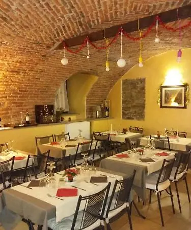 Dimora San Secondo 4*