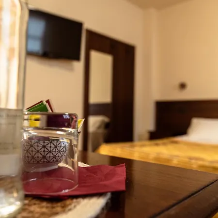 Hotel Dimora San Secondo